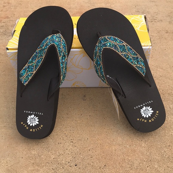 yellow box turquoise flip flops